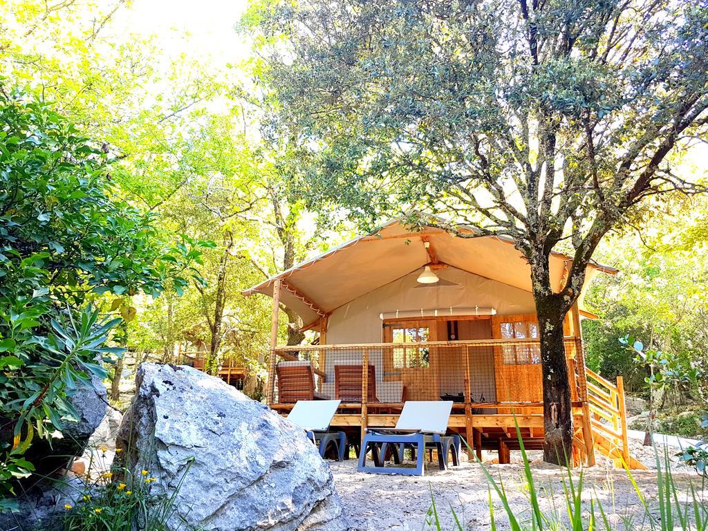 Cabanes Lodges Le Serviere บาลาซูค ภายนอก รูปภาพ
